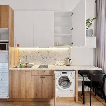 Air - Code Entry Only, No Staff Apartment Wilna