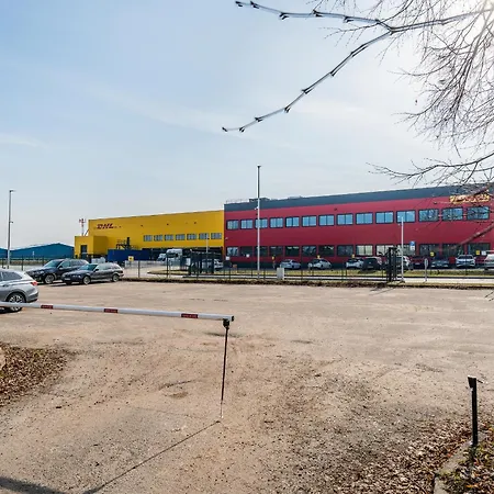 Апартаменти Air - Code Entry Only, No Staff