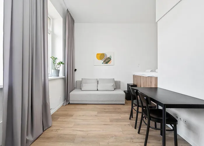 Lejlighed Air - Code Entry Only, No Staff