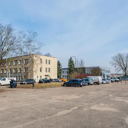 Апартаменты Air - Code Entry Only, No Staff