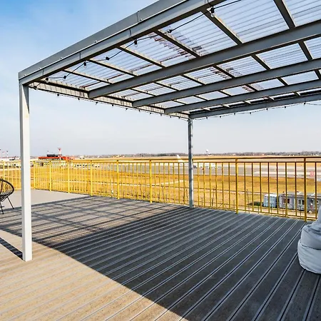 Air - Code Entry Only, No Staff * Вильнюс